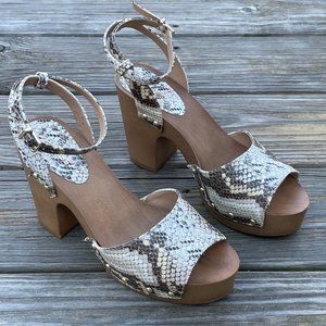 Express Snake Print Block Heel Sandals Women’s Size 8